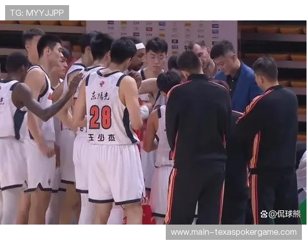 北京首钢大胜广东东莞银行，团队助攻23次凸显体系优势